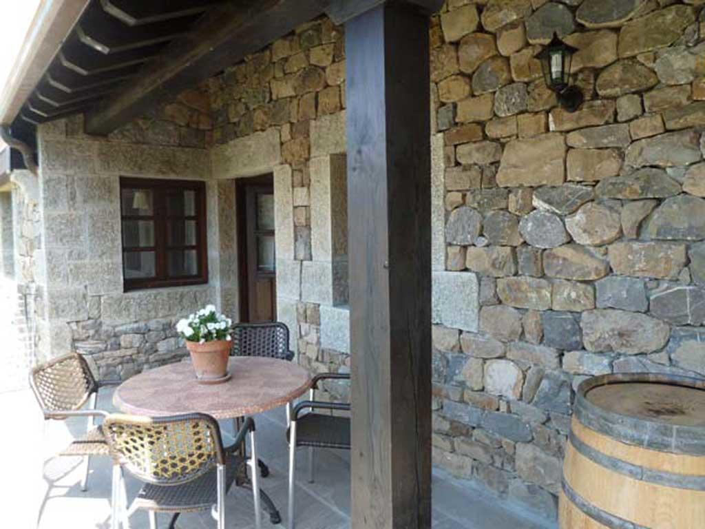 Apartamentos Casa De La Abuela Потес Екстериор снимка