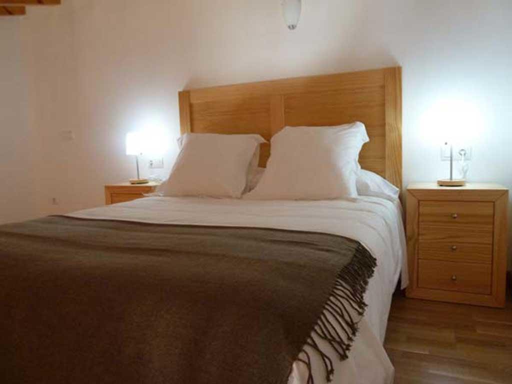 Apartamentos Casa De La Abuela Потес Екстериор снимка